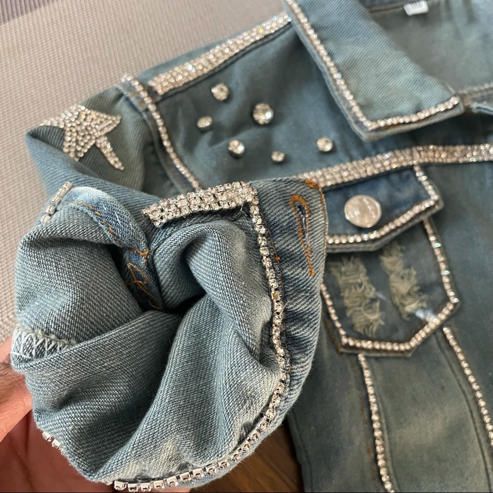 Custom rhinestone Jean jacket - Picture 5 of 9